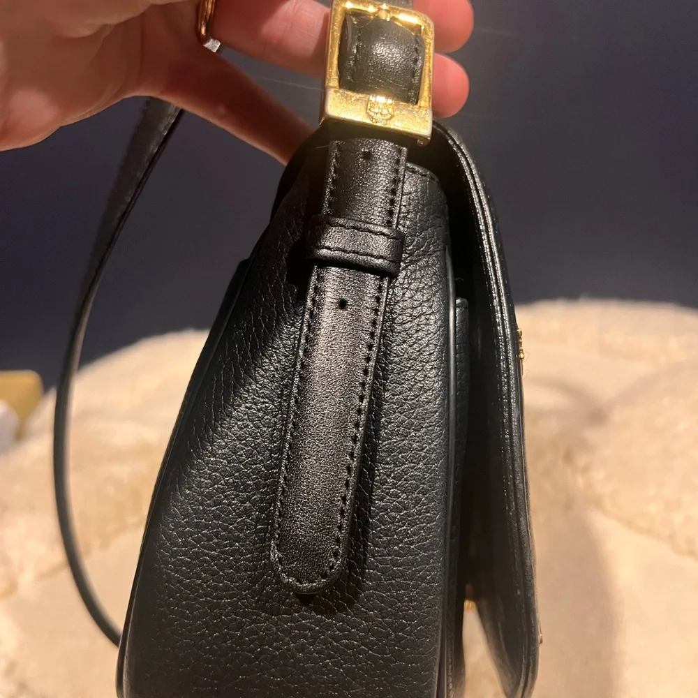 Black Leather Crossbody Bag - Picture 4 of 10